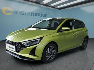Gebraucht Hyundai i20 Trend 90 PS (66 kW) 2026 Rot Kleinwagen