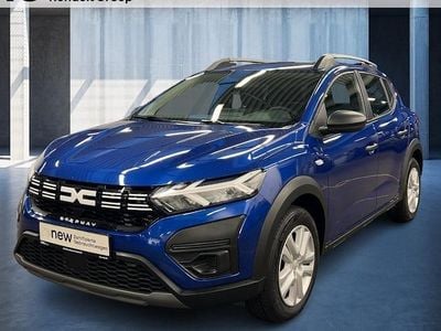 Gebraucht Dacia Sandero Essentiel 101 PS (74 kW) 2024 Blau Limousine