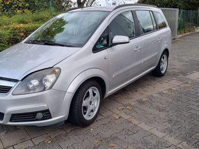 gebraucht Opel Zafira 1.6 Edition