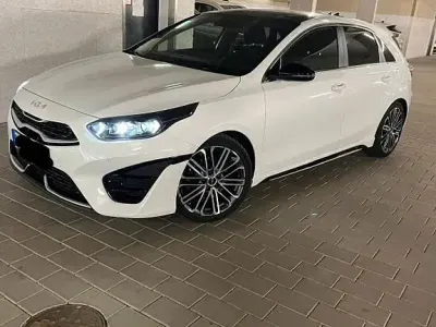 Occasion Kia Ceed GT-Line 160 ch (117 kW) 2021 Blanc Citadine