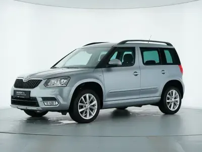 Usata Skoda Yeti Joy 110 CV (80 kW) 2016 Grigio SUV