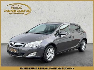 Gebraucht Opel Astra Design Edition 140 PS (102 kW) 2011 Karbongrau Limousine