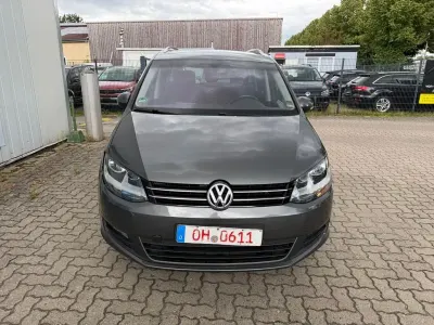 Gebraucht VW Sharan Cup 140 PS (102 kW) 2015 Grau Van / Kleinbus
