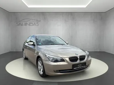 Gebraucht BMW 525 Exclusive 218 PS (160 kW) 2009 Braun Limousine