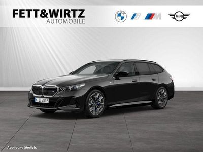 Gebraucht BMW i5 M Sport 442 kW (601 PS) 2024 Saphirschwarz metallic Kombi