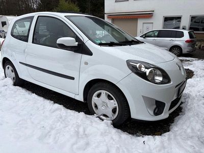 Gebraucht Renault Twingo Authentique 75 PS (55 kW) 2011 Weiß Kleinwagen