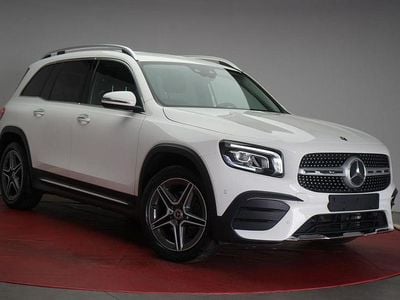 Mercedes GLB220
