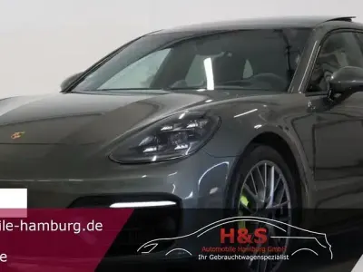 Gebraucht Porsche Panamera S E-Hybrid Sport Turismo 441 PS (324 kW) 2021 Grün Limousine