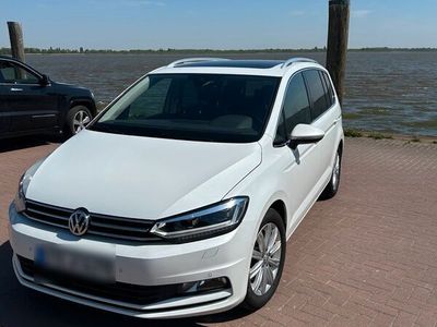 gebraucht VW Touran 2.0 TDI SCR 140kW DSG Highline Highline