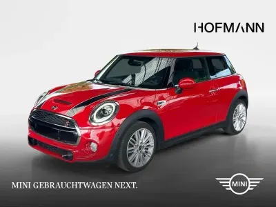 Gebraucht Mini Cooper S Pepper 192 PS (141 kW) 2018 Chili red Kleinwagen