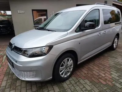 Gebraucht VW Caddy 114 PS (83 kW) 2022 Effektsilber Van / Kleinbus