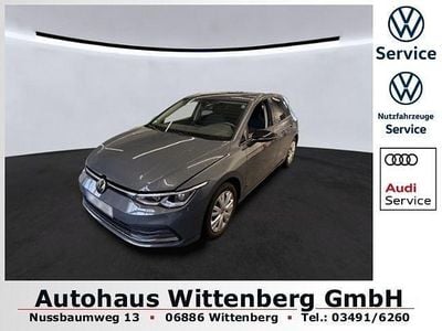 Gebraucht VW Golf VIII Active 150 PS (110 kW) 2022 Grau Limousine