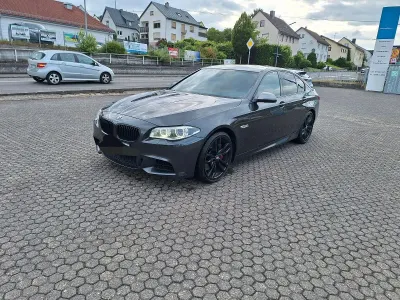 Gebraucht BMW M550 381 PS (280 kW) 2014 Grau Limousine