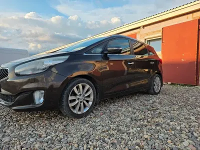 Gebraucht Kia Carens Edition 7 166 PS (122 kW) 2015 (k7n) galaxy brown Van / Kleinbus