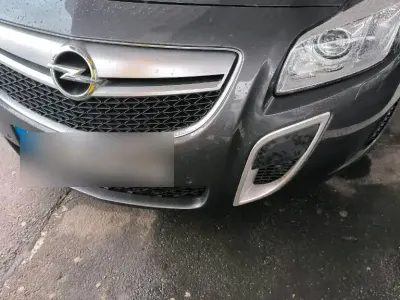 Gebraucht Opel Insignia 220 PS (161 kW) 2008 Grau Limousine