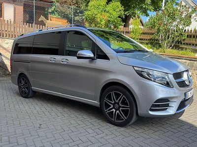 Gebraucht Mercedes V300 Edition 237 PS (174 kW) 2022 Silber Van / Kleinbus