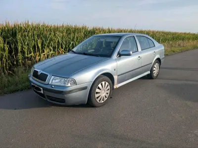 Gebraucht Skoda Octavia 110 PS (80 kW) 2004 Silber Limousine