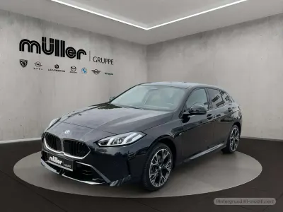 Gebraucht BMW 118 M Sport 150 PS (110 kW) 2025 Saphirschwarz Kleinwagen