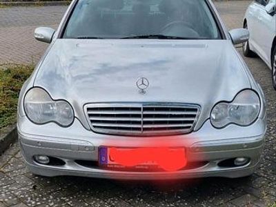 Mercedes C220