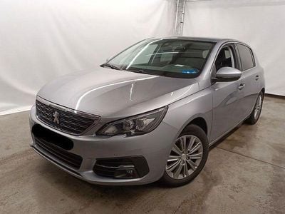 Gebraucht Peugeot 308 Allure 131 PS (96 kW) 2020 Lack grau artense/metalliclacki Limousine