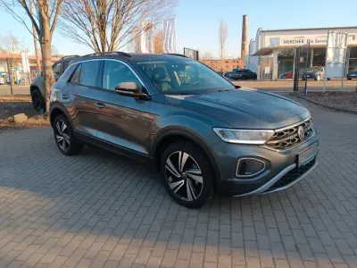 Gebraucht VW T-Roc Goal 150 PS (110 kW) 2025 Grau SUV