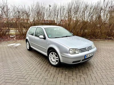 Gebraucht VW Golf IV Highline 105 PS (77 kW) 2000 Silber Limousine