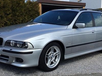 BMW 525
