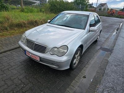 Mercedes C220
