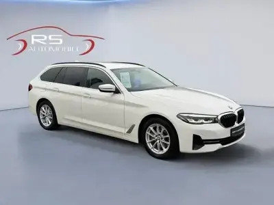 Gebraucht BMW 520 Performance 190 PS (139 kW) 2022 Weiß Limousine