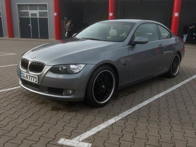 gebraucht BMW 320 e92 i