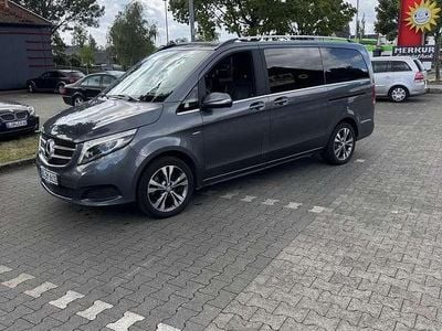 Gebraucht Mercedes V250 Avantgarde 190 PS (139 kW) 2014 Grau Van / Kleinbus