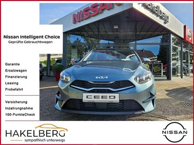 Neu Kia Ceed Spirit 140 PS (102 kW) 2025 (usg) yucca steel gray m Kleinwagen