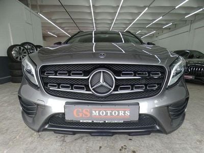 Usata Mercedes GLA180 AMG 122 CV (89 kW) 2017 Grigio SUV