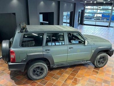 Schwarz Gebraucht 2009 Nissan Patrol SUV | 37.950 €