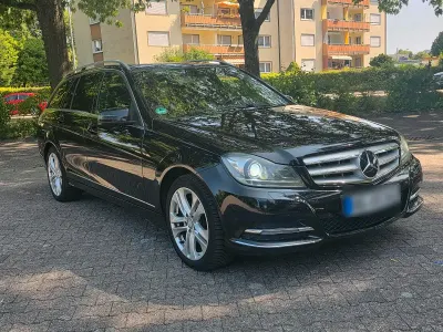 Gebraucht Mercedes C300 231 PS (169 kW) 2013 Schwarz Kombi