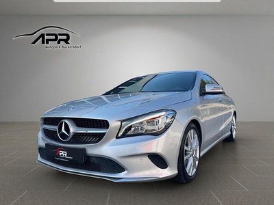 Gebraucht Mercedes CLA220 Urban 177 PS (130 kW) 2016 Silber Limousine