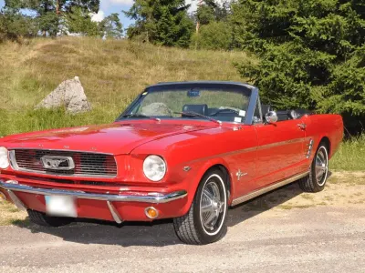 Gebraucht Ford V8 200 PS (147 kW) 1965 Rot Cabrio