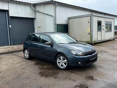 Gebraucht VW Golf VII Match 105 PS (77 kW) 2012 Blau Limousine