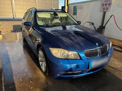 BMW 325