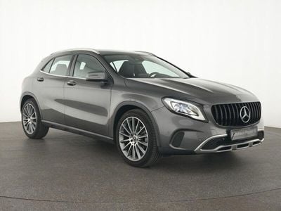 Mercedes GLA200