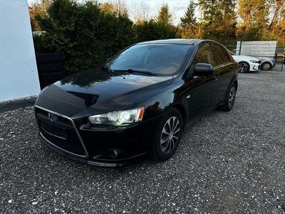 Gebraucht Mitsubishi Lancer Sportback Edition 117 PS (86 kW) 2011 Pantherschwarz (p) Limousine