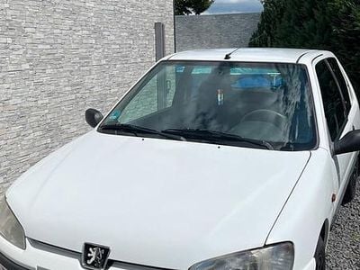 Peugeot 106