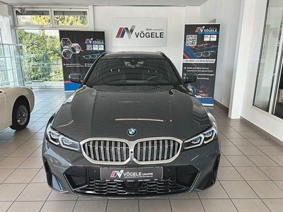 Grau Gebraucht 2024 BMW 320 Performance Kombi | 43.900 € (Etwas zu teuer)