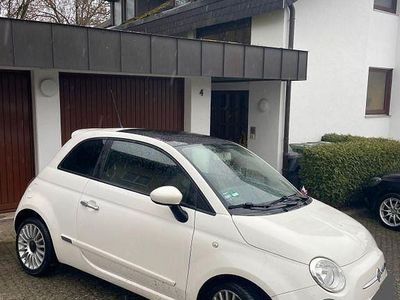 Gebraucht Fiat 500 Lounge 69 PS (50 kW) 2010 Weiß Kleinwagen