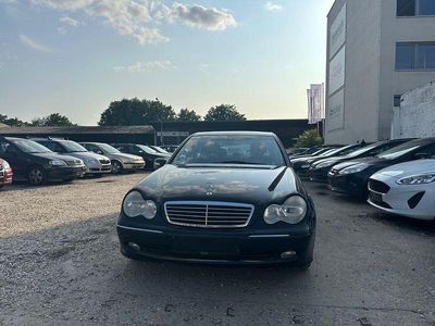 Mercedes C200