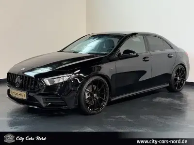 Używany Mercedes A250 AMG 160 KM (117 kW) 2021 Czarny Sedan/Limuzyna