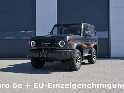 Neu Toyota Land Cruiser 200 PS (147 kW) 2026 Grau SUV