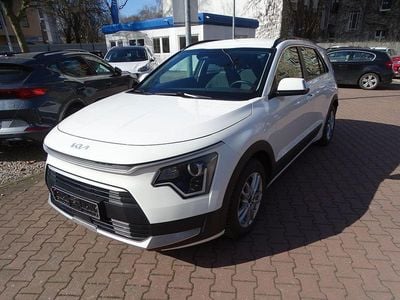 Gebraucht Kia Niro Edition 7 141 PS (103 kW) 2023 Weiß SUV