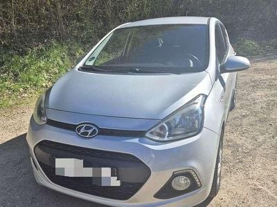 Usata Hyundai i10 Passion 67 CV (49 kW) 2016 Grigio Utilitaria