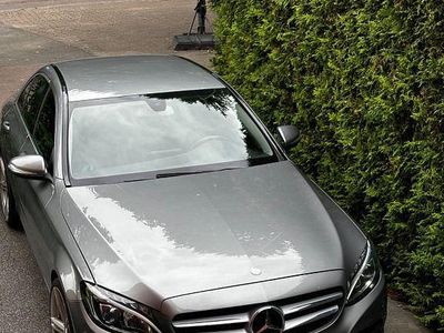 Gebraucht Mercedes 220 170 PS (125 kW) 2015 Silber Limousine
